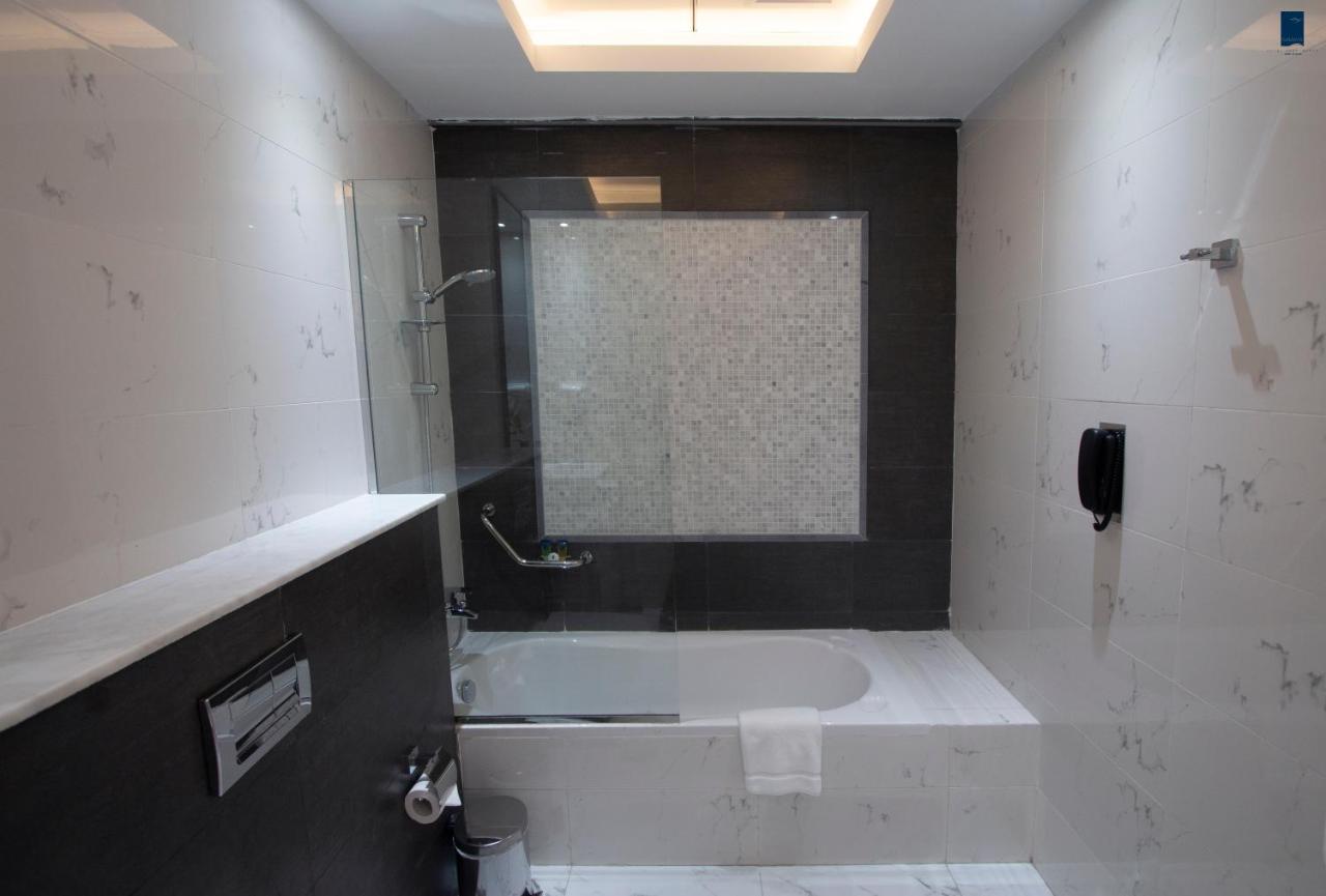 Samaya Hotel Apartment Dubai Ngoại thất bức ảnh